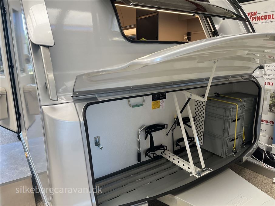 Adria Alpina 903 HT